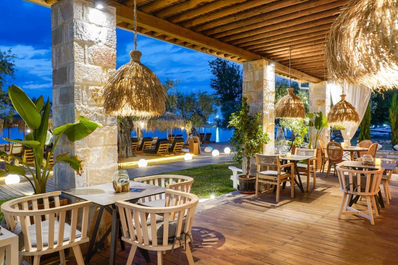 By The Sea Luxury Suites Limenas  Zewnętrze zdjęcie
