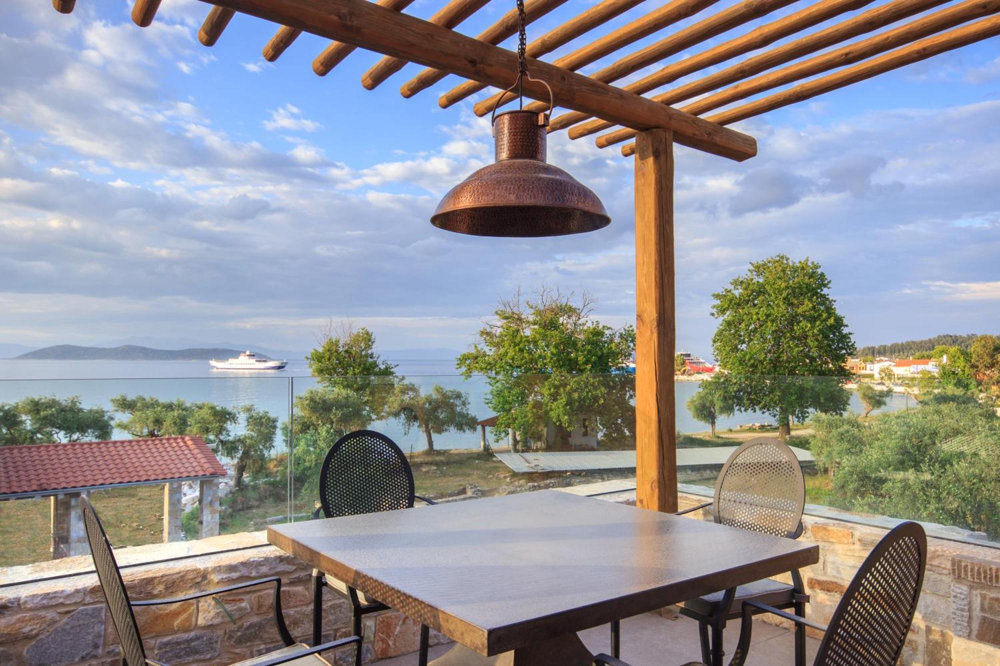 By The Sea Luxury Suites Limenas  Zewnętrze zdjęcie