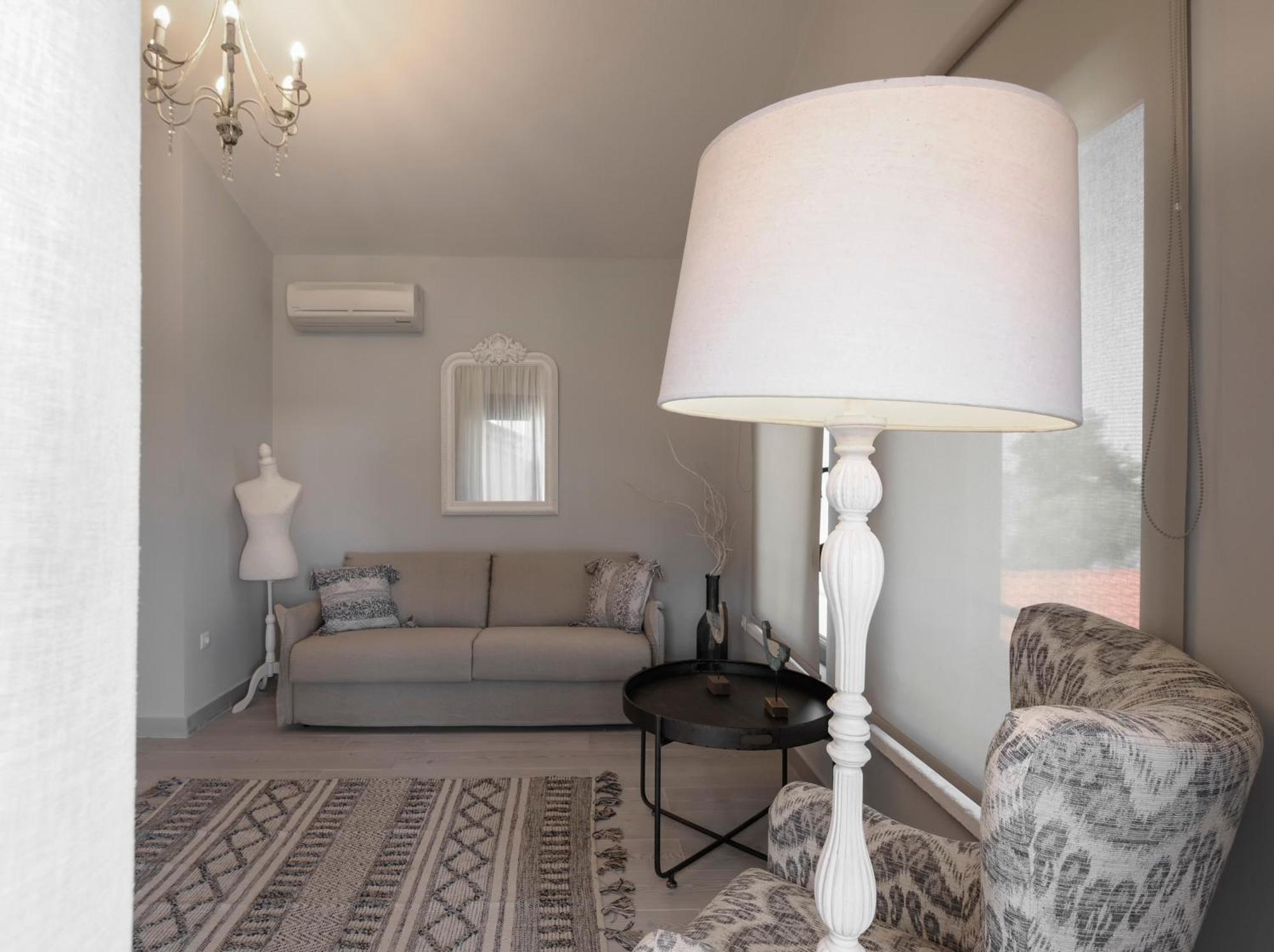 By The Sea Luxury Suites Limenas  Zewnętrze zdjęcie