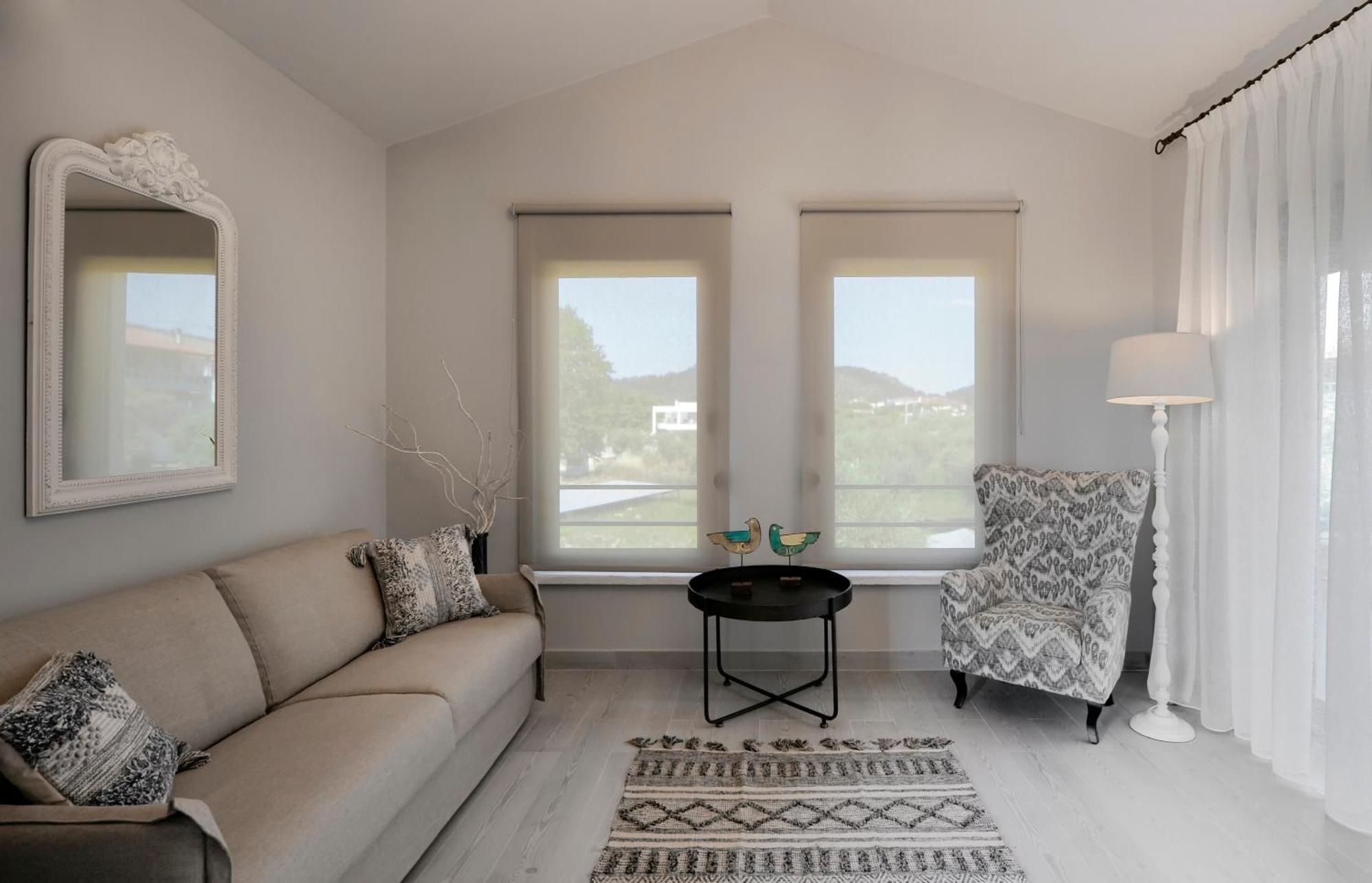 By The Sea Luxury Suites Limenas  Zewnętrze zdjęcie