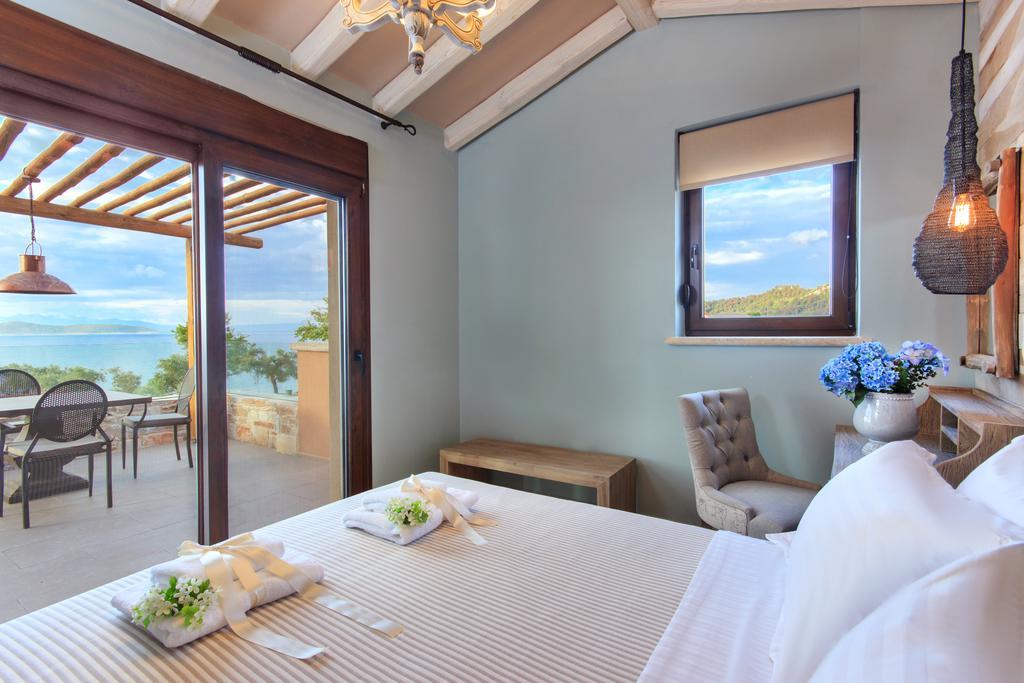 By The Sea Luxury Suites Limenas  Zewnętrze zdjęcie